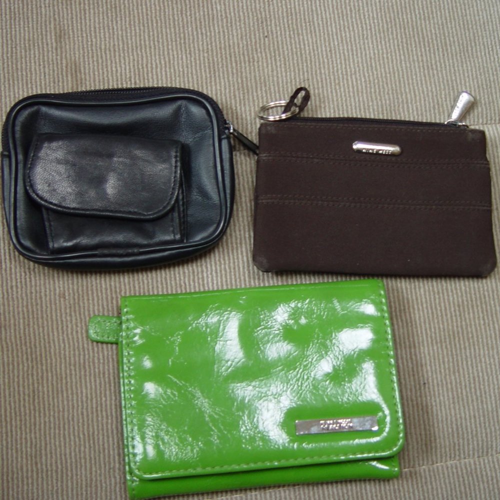 Wallets Black Brown & Green (Kenneth Cole) (3)